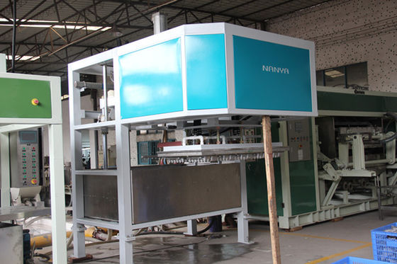 تجهیزات سینی تخم مرغ تخمگذار اتوماتیک 2400Pcs / H شکل دهنده خشک کن در قالب